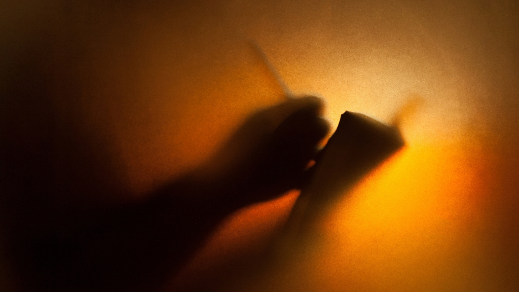 4 Procrastinator-Friendly Tips for Writing a Novel (From Someone Who’s Been There)