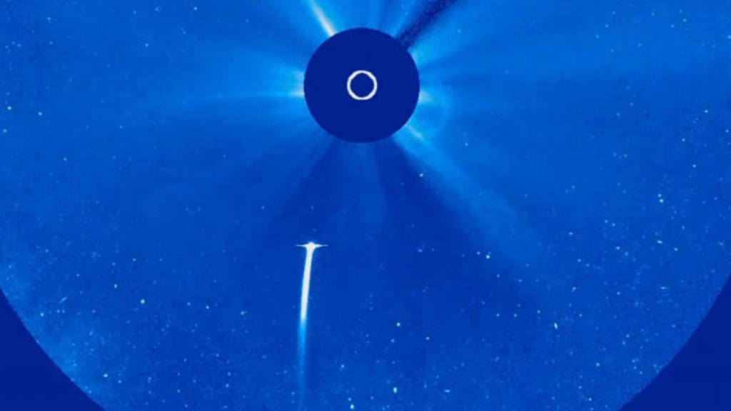 Here’s what needs to be right for you to see the rare Sungrazer Comet this weekend