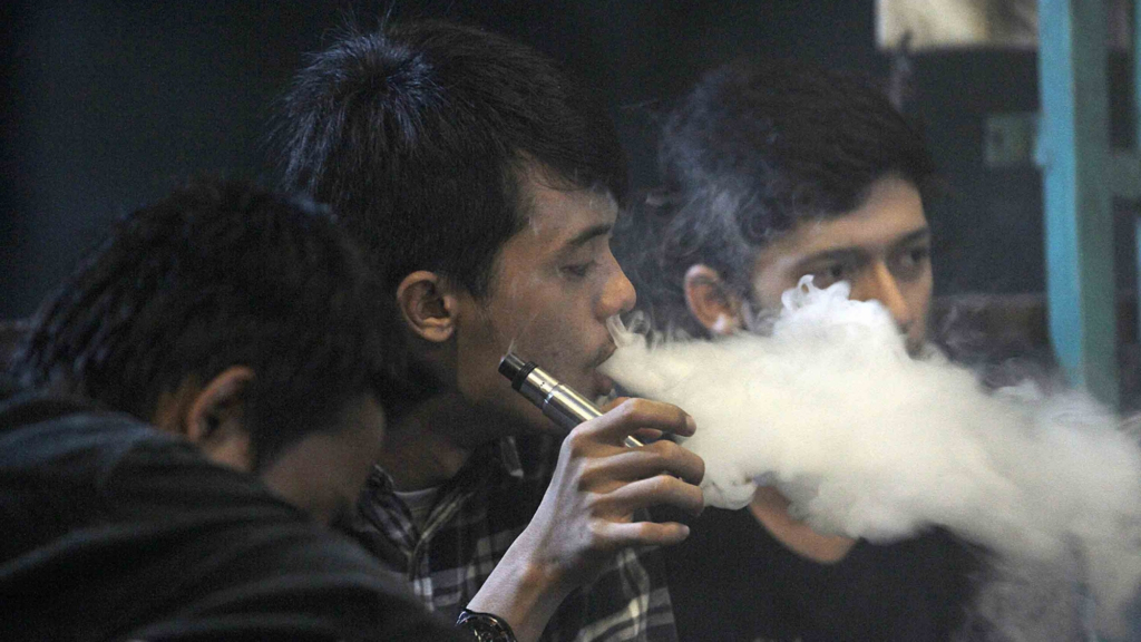 These kids flushed so many vapes they ruined their school’s restrooms